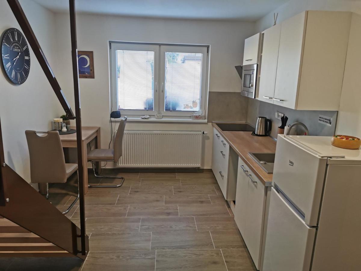 Apartmany Svitkov 79 Pardubice Eksteriør billede