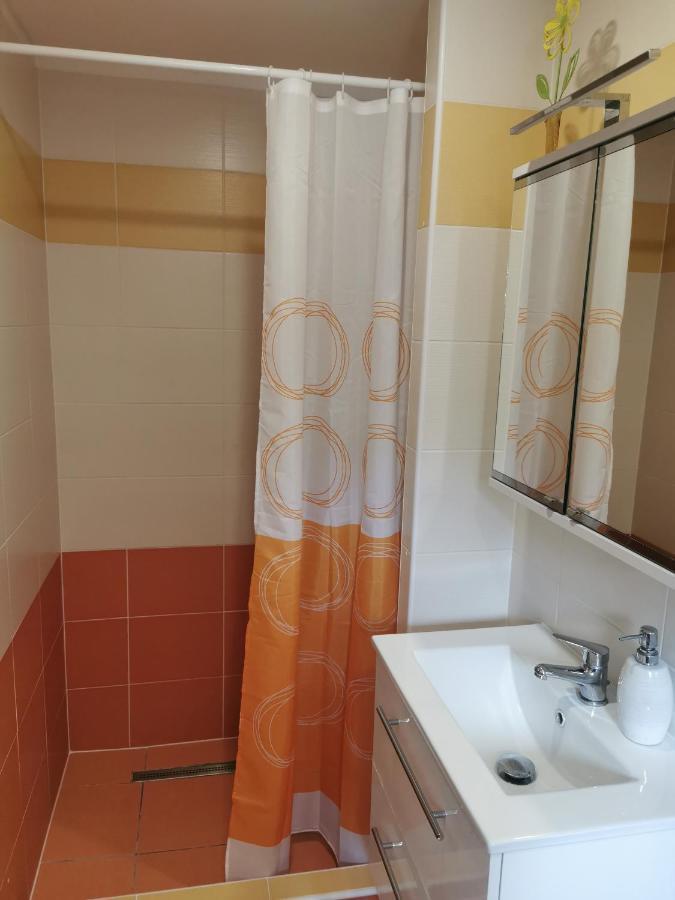 Apartmany Svitkov 79 Pardubice Eksteriør billede