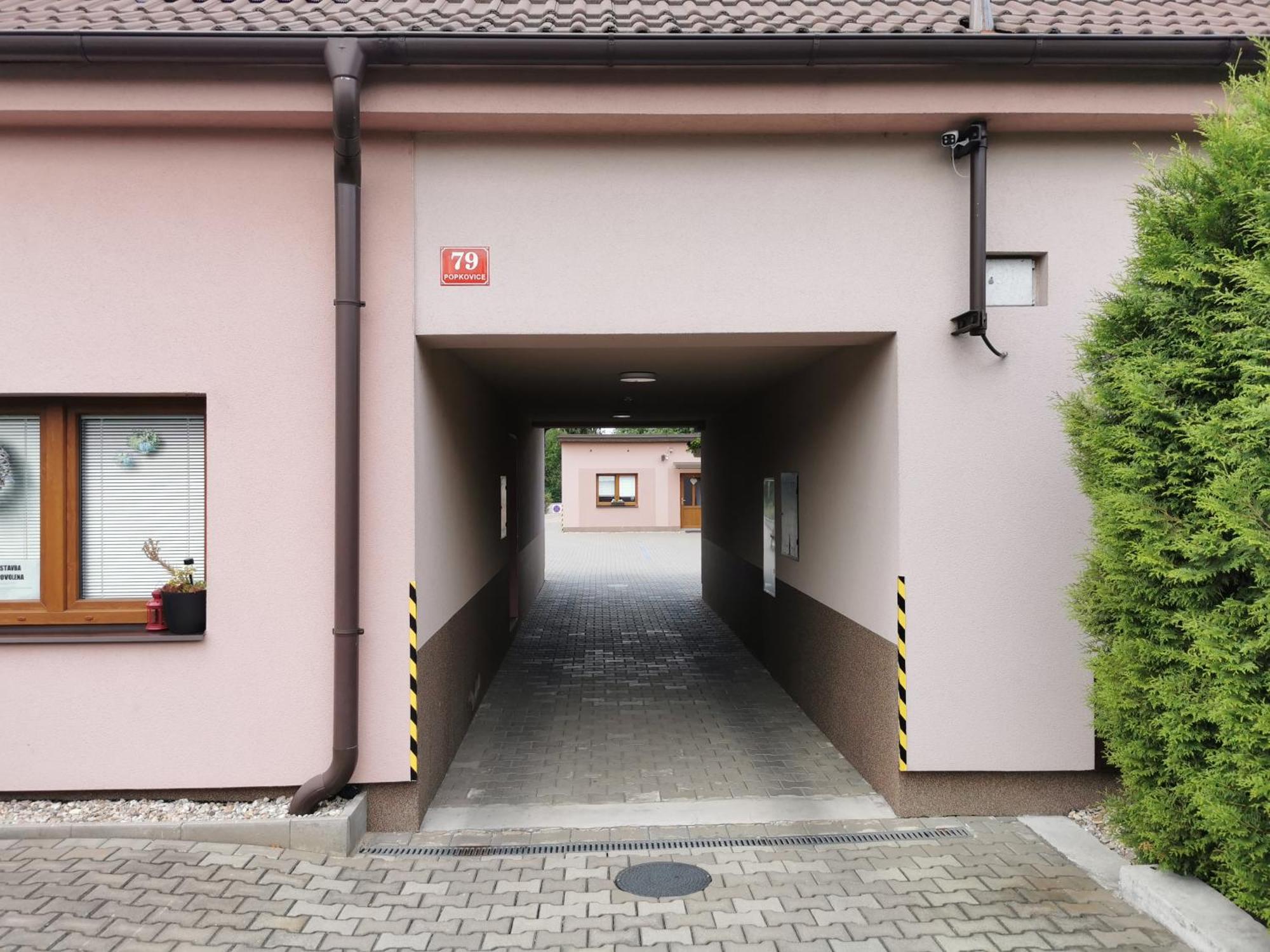 Apartmany Svitkov 79 Pardubice Eksteriør billede